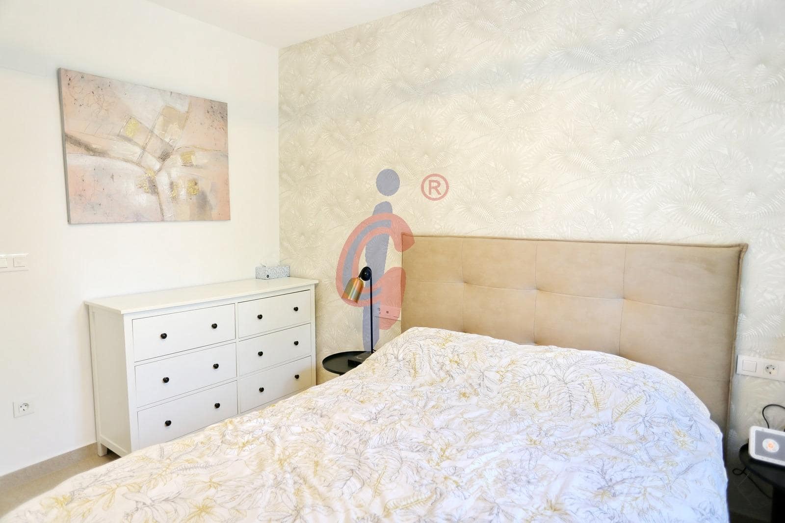 3 soveværelse Rækkehus til salg i Guardamar del Segura med swimmingpool garage - € 450.000 (Ref: 9975536)