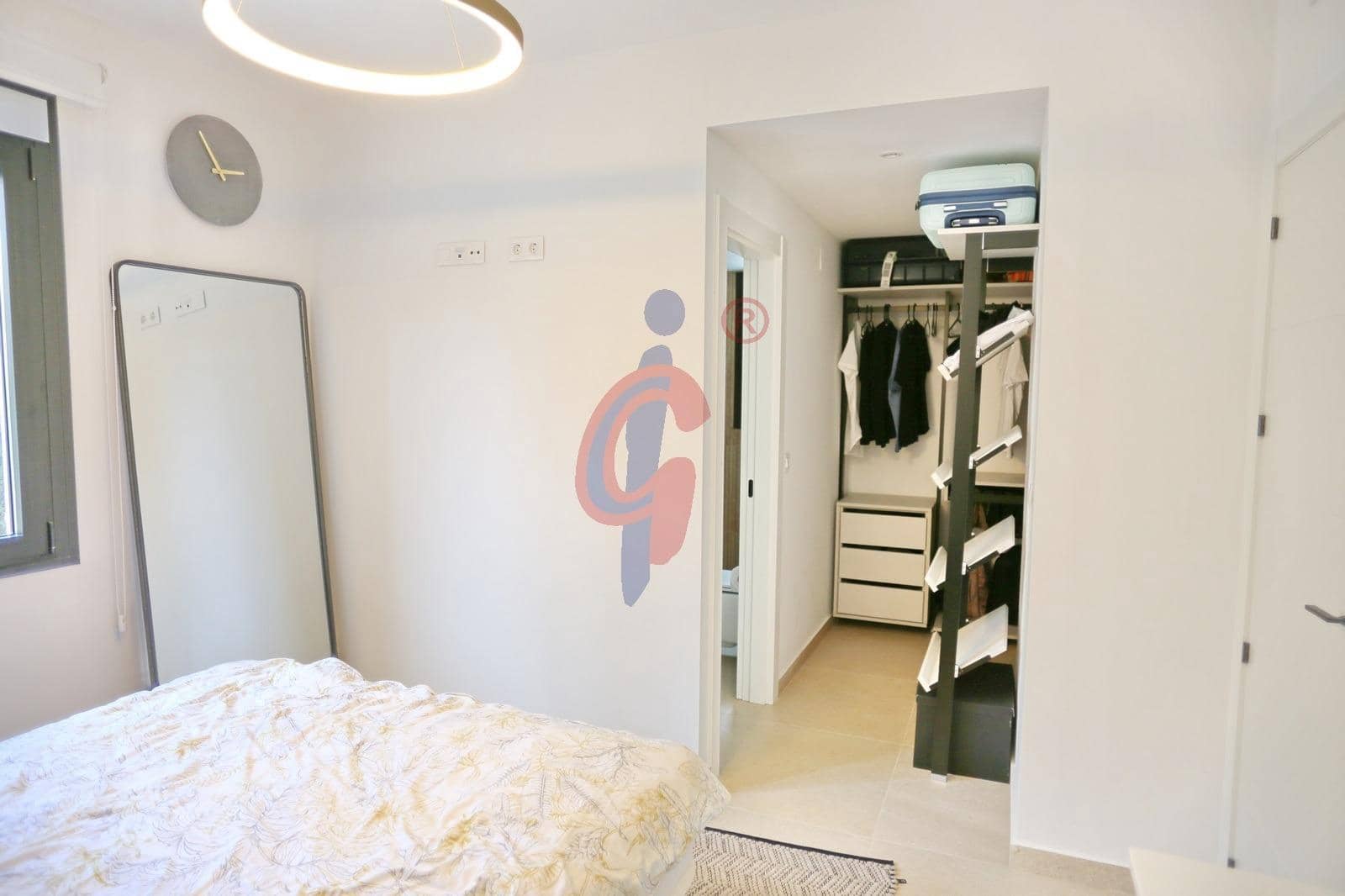 3 soveværelse Rækkehus til salg i Guardamar del Segura med swimmingpool garage - € 450.000 (Ref: 9975536)