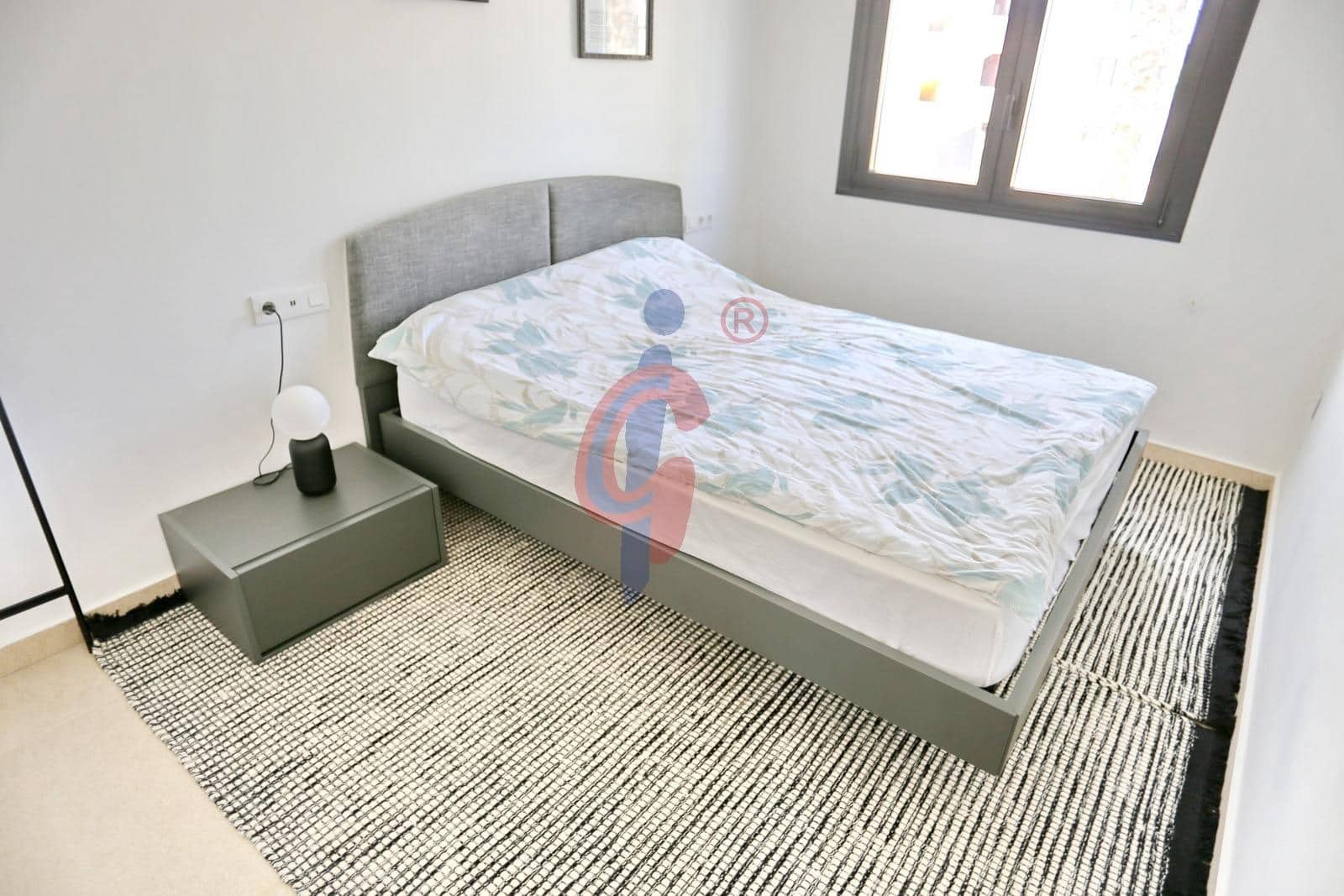 3 soveværelse Rækkehus til salg i Guardamar del Segura med swimmingpool garage - € 450.000 (Ref: 9975536)