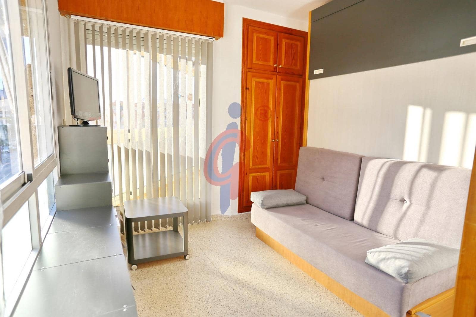 Studio til leje i Guardamar del Segura - € 600 (Ref: 9977415)