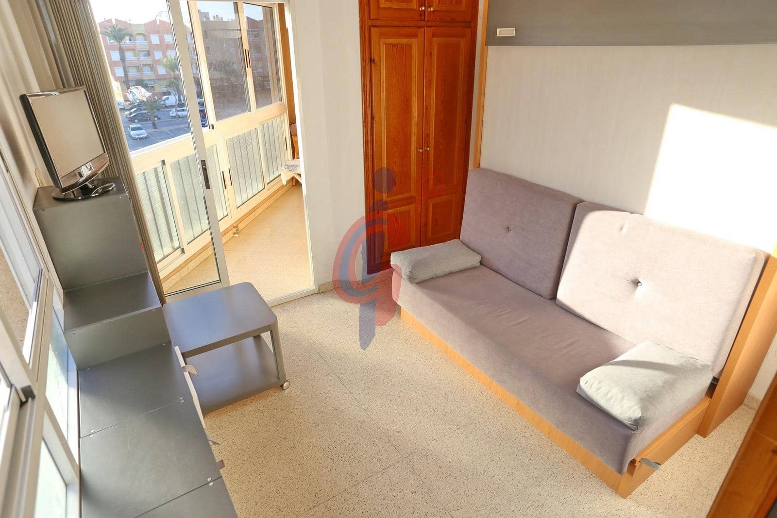 Studio til leje i Guardamar del Segura - € 600 (Ref: 9977415)