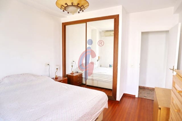 4 soveværelse Lejlighed til salg i Zona Pueblo, Guardamar del Segura - € 245.990 (Ref: 9977416)