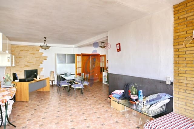 4 soveværelse Lejlighed til salg i Zona Pueblo, Guardamar del Segura - € 245.990 (Ref: 9977416)