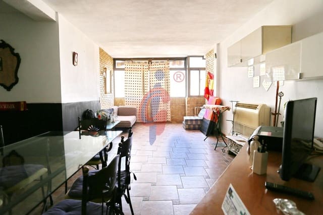 4 soveværelse Lejlighed til salg i Zona Pueblo, Guardamar del Segura - € 245.990 (Ref: 9977416)