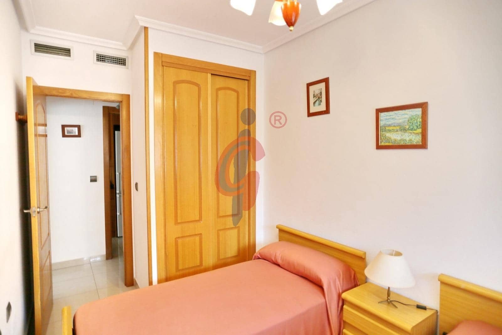 3 chambre Appartement à vendre à Guardamar del Segura avec garage - 299 990 € (Ref: 9983089)
