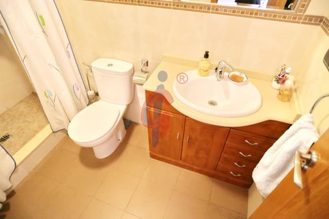 3 soveværelse Lejlighed til salg i Zona Pueblo, Guardamar del Segura med garage - € 299.990 (Ref: 9983089)