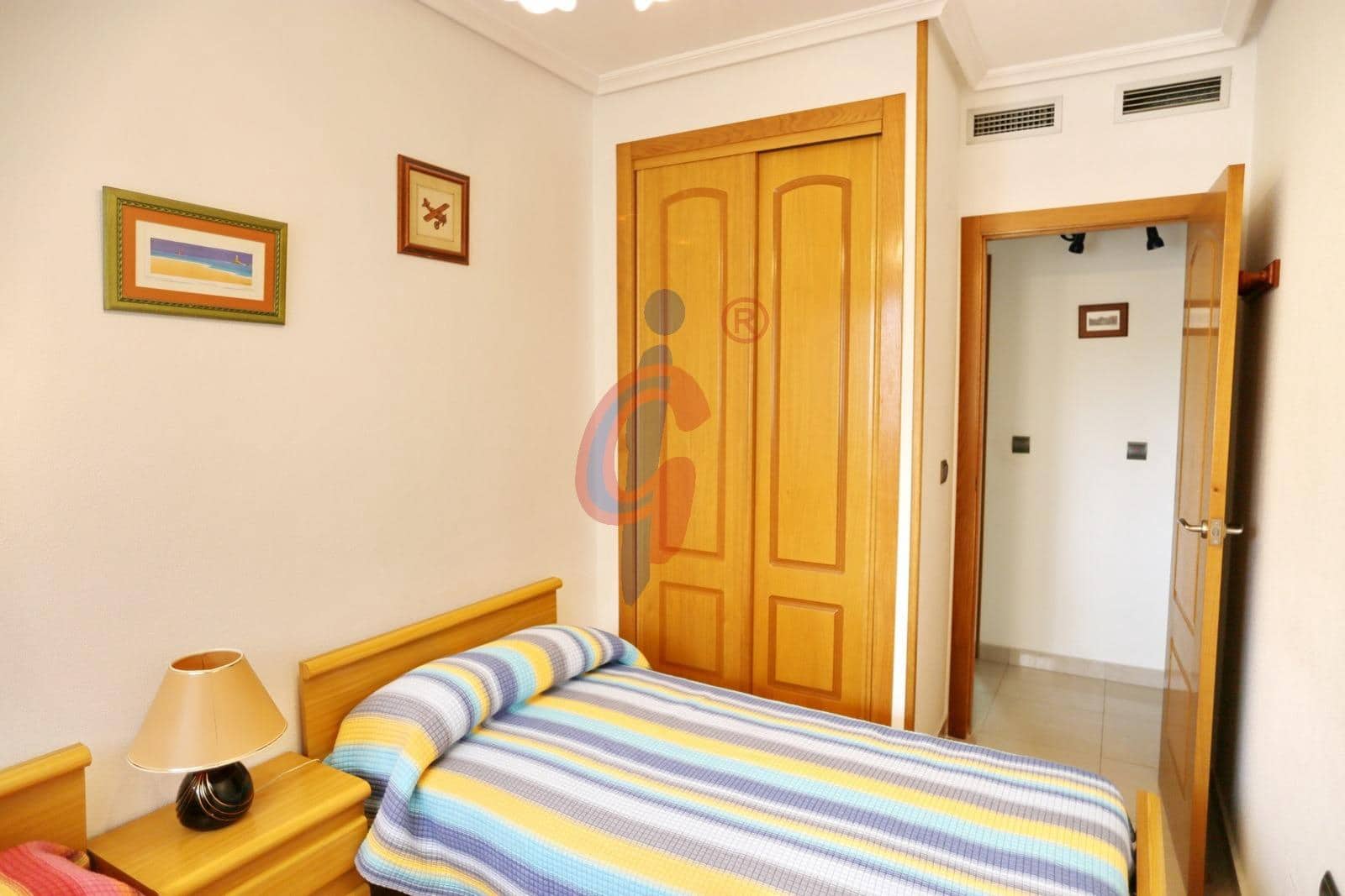 3 chambre Appartement à vendre à Guardamar del Segura avec garage - 299 990 € (Ref: 9983089)