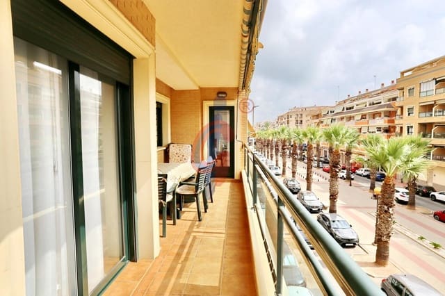 3 soveværelse Lejlighed til salg i Zona Pueblo, Guardamar del Segura med garage - € 299.990 (Ref: 9983089)