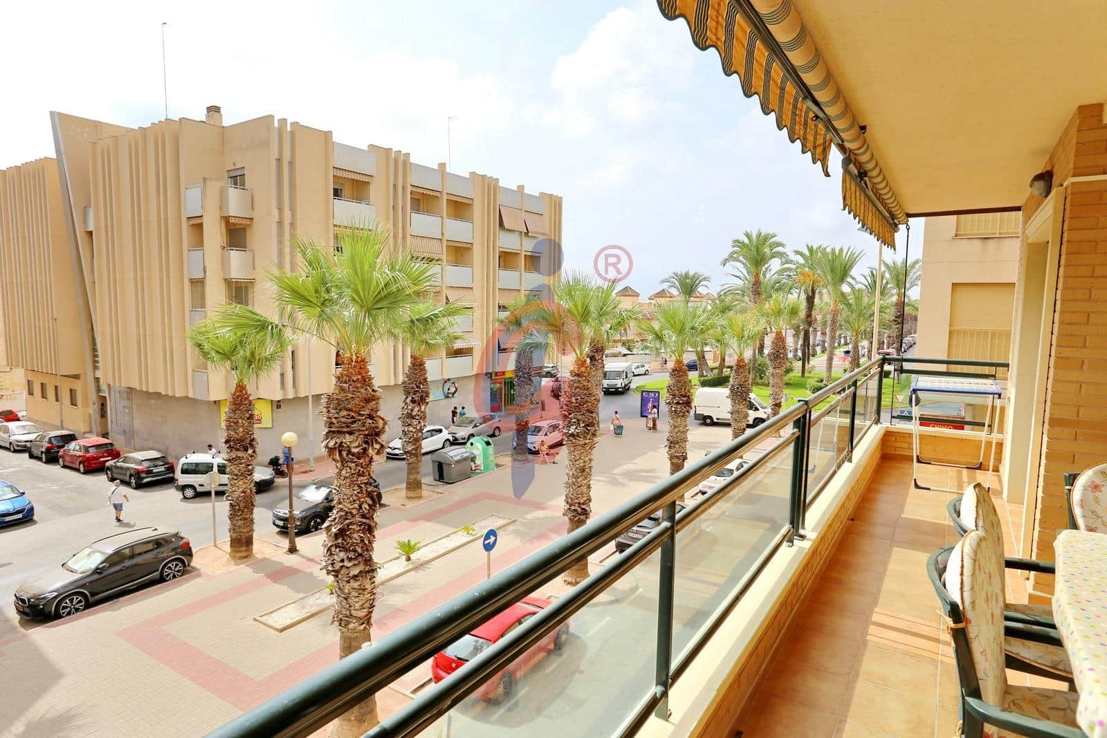 3 chambre Appartement à vendre à Guardamar del Segura avec garage - 299 990 € (Ref: 9983089)