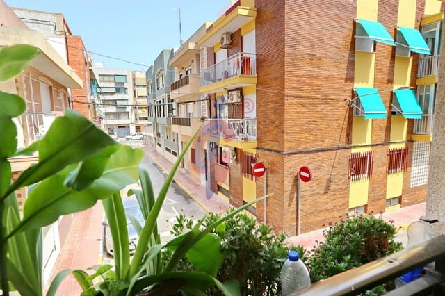 3 bedroom Flat for sale in Zona Pueblo, Guardamar del Segura - € 149,990 (Ref: 9983090)