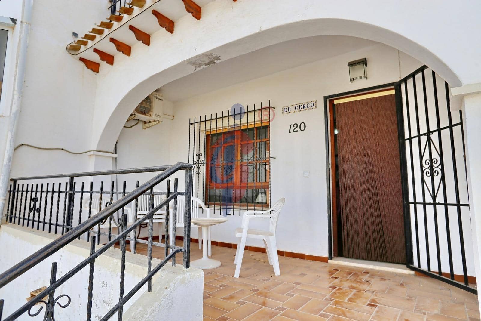 2 slaapkamer Rijtjeshuis te koop in Aguas Nuevas met zwembad - € 179.990 (Ref: 9985066)