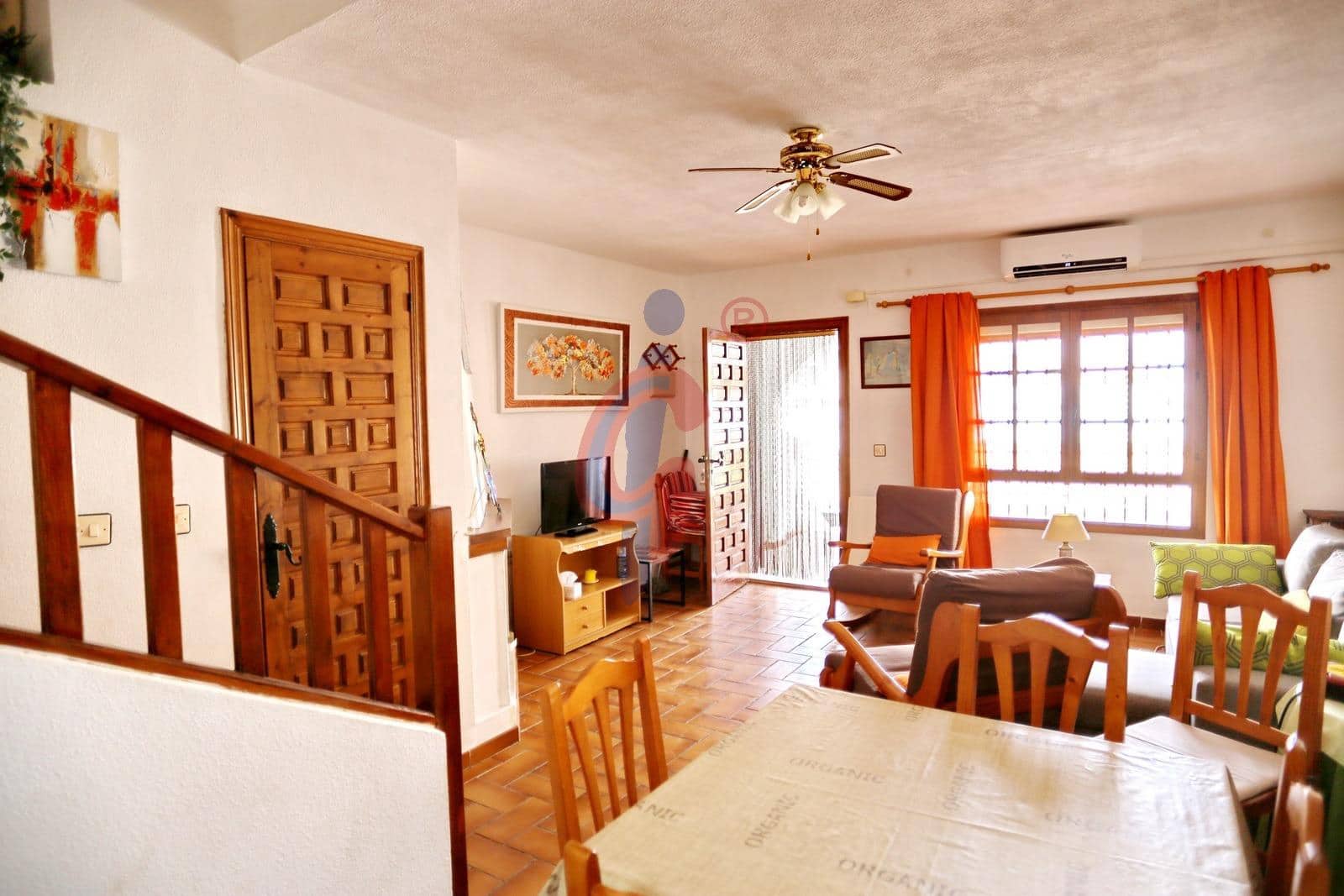 2 slaapkamer Rijtjeshuis te koop in Aguas Nuevas met zwembad - € 179.990 (Ref: 9985066)