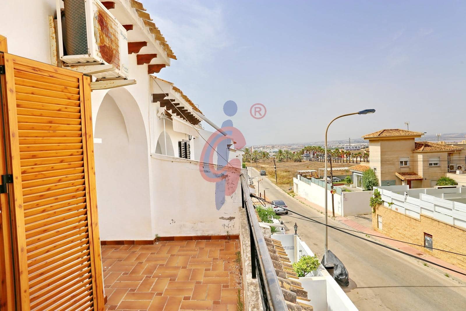 2 slaapkamer Rijtjeshuis te koop in Aguas Nuevas met zwembad - € 179.990 (Ref: 9985066)