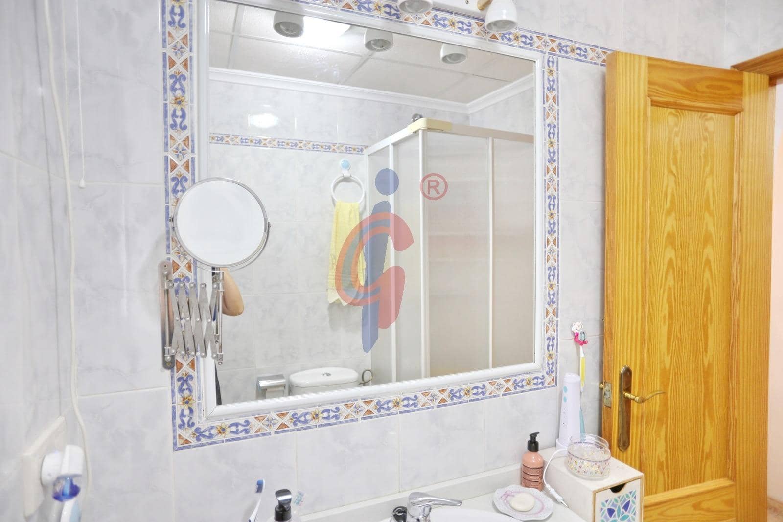 2 soveværelse Lejlighed til salg i Guardamar del Segura - € 149.750 (Ref: 9986950)