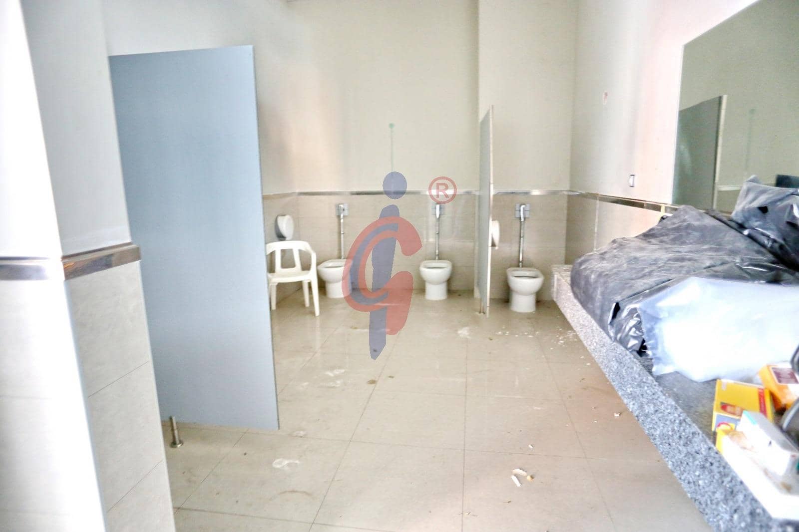 Commerciale in vendita in Guardamar del Segura - 449.990 € (Rif: 9990801)