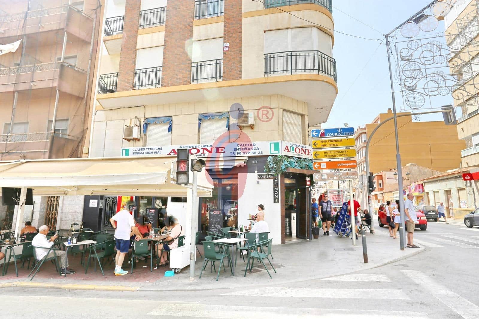 Local Comercial de 3 habitaciones en Guardamar del Segura en venta - 139.990 € (Ref: 9990802)