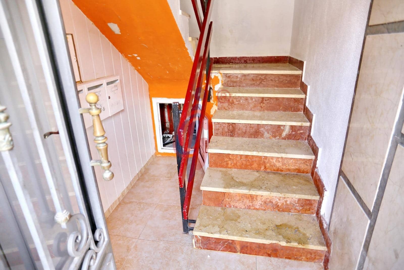 Local Comercial de 3 habitaciones en Guardamar del Segura en venta - 139.990 € (Ref: 9990802)