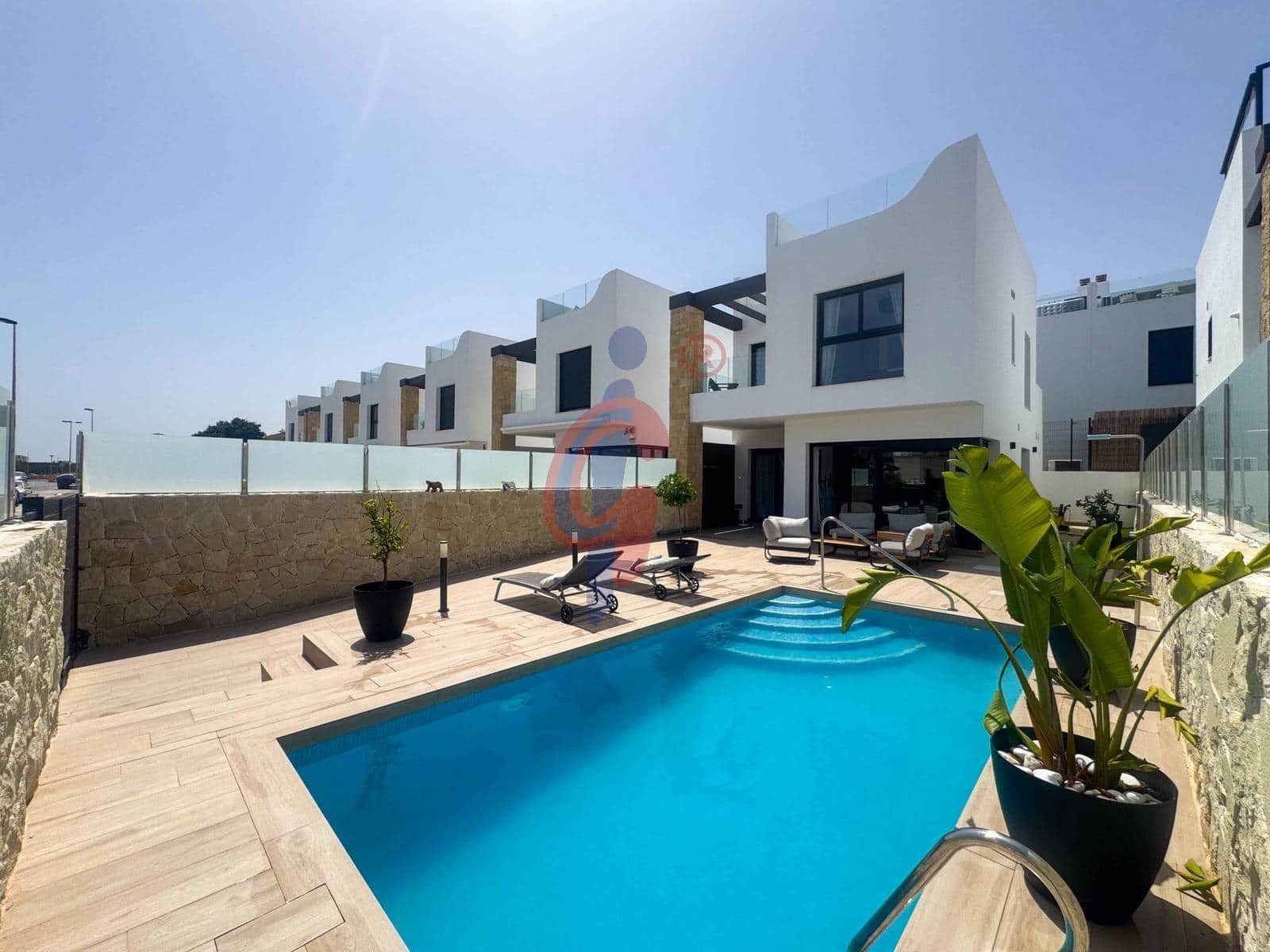 5 quarto Moradia para venda em Orihuela Costa com piscina garagem - 790 000 € (Ref: 9990803)