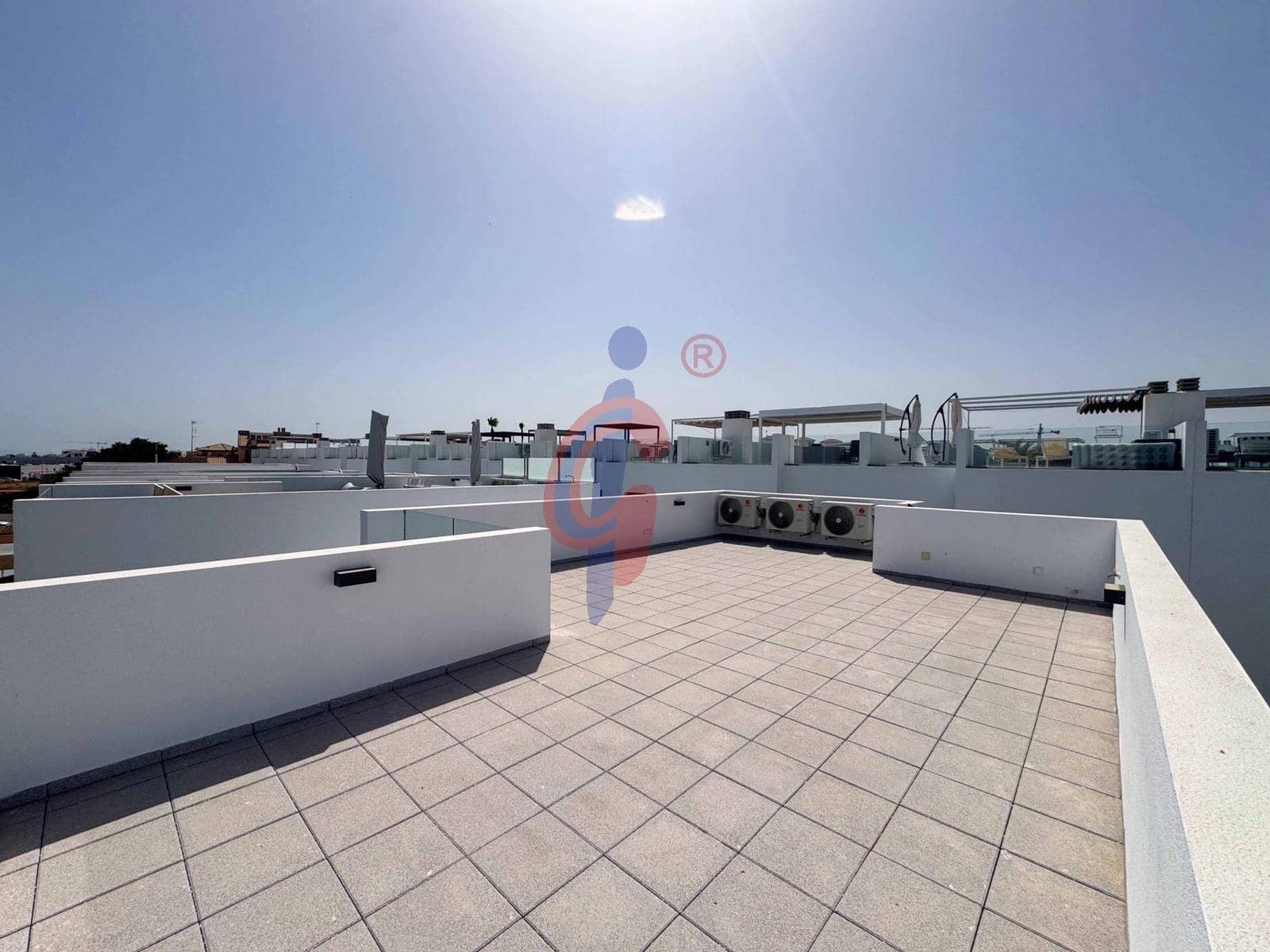 5 quarto Moradia para venda em Orihuela Costa com piscina garagem - 790 000 € (Ref: 9990803)