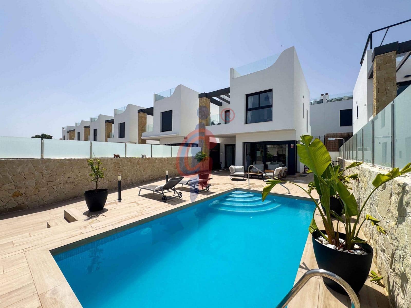 5 quarto Moradia para venda em Orihuela Costa com piscina garagem - 790 000 € (Ref: 9990803)