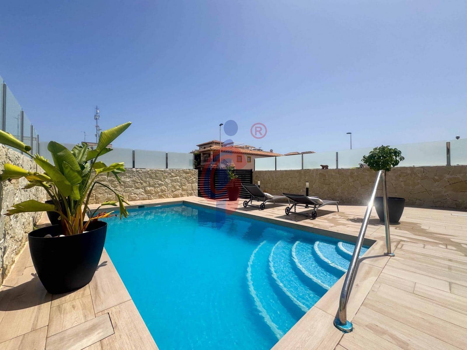 5 quarto Moradia para venda em Orihuela Costa com piscina garagem - 790 000 € (Ref: 9990803)