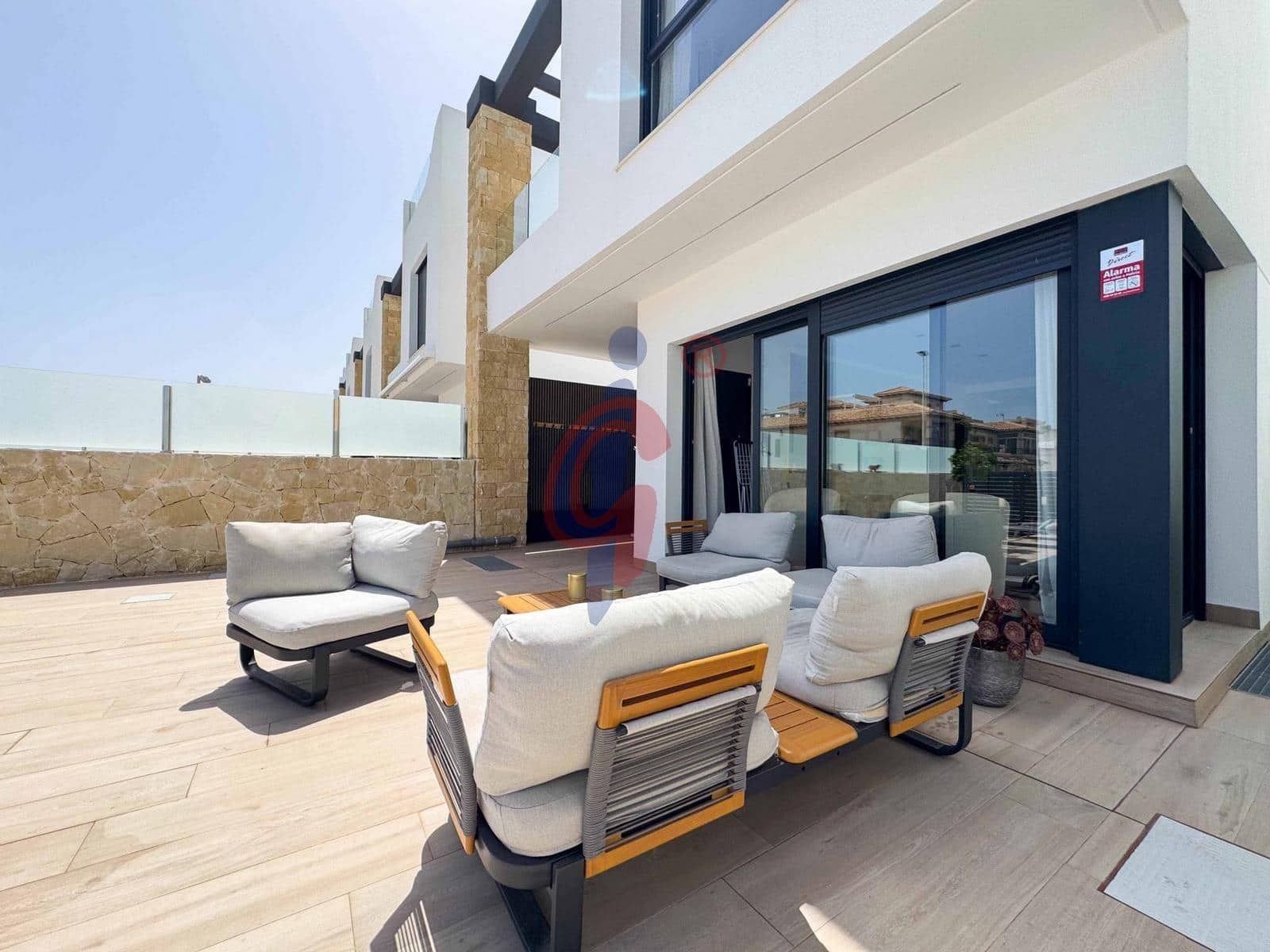 5 quarto Moradia para venda em Orihuela Costa com piscina garagem - 790 000 € (Ref: 9990803)
