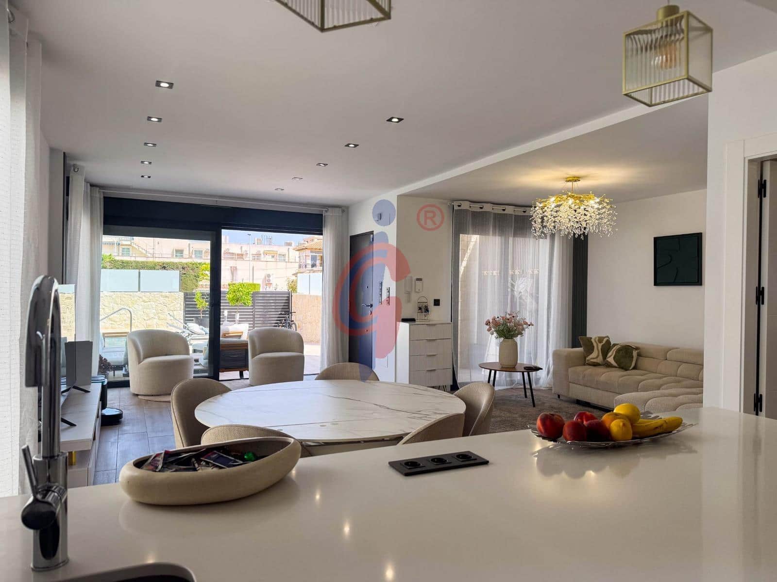 5 quarto Moradia para venda em Orihuela Costa com piscina garagem - 790 000 € (Ref: 9990803)
