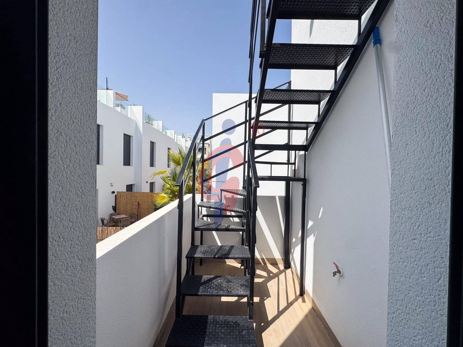 5 quarto Moradia para venda em Orihuela Costa com piscina garagem - 790 000 € (Ref: 9990803)