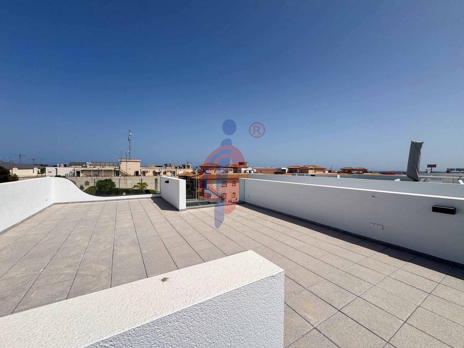 5 quarto Moradia para venda em Orihuela Costa com piscina garagem - 790 000 € (Ref: 9990803)