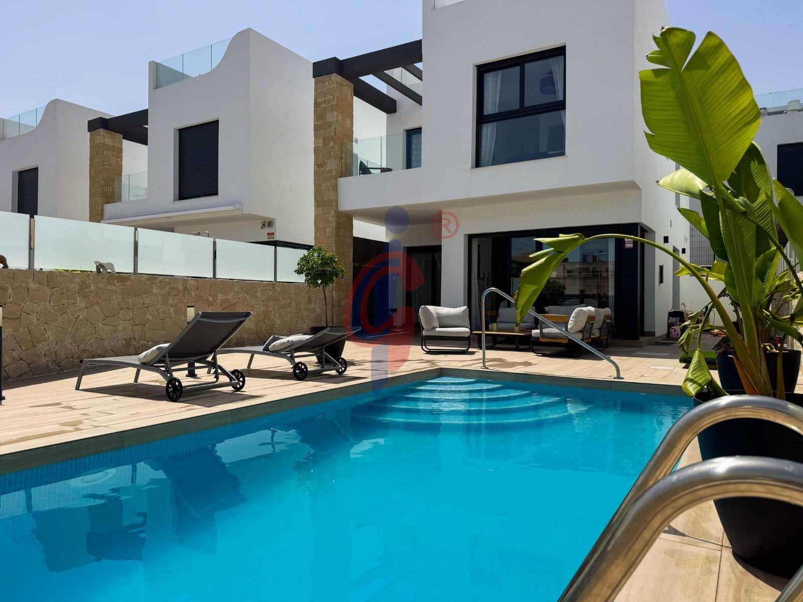 5 quarto Moradia para venda em Orihuela Costa com piscina garagem - 790 000 € (Ref: 9990803)
