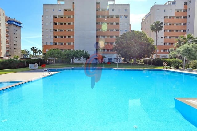 Garaż do wynajęcia w Puerto Deportivo, Guardamar del Segura - 120 € (Ref: 9994334)