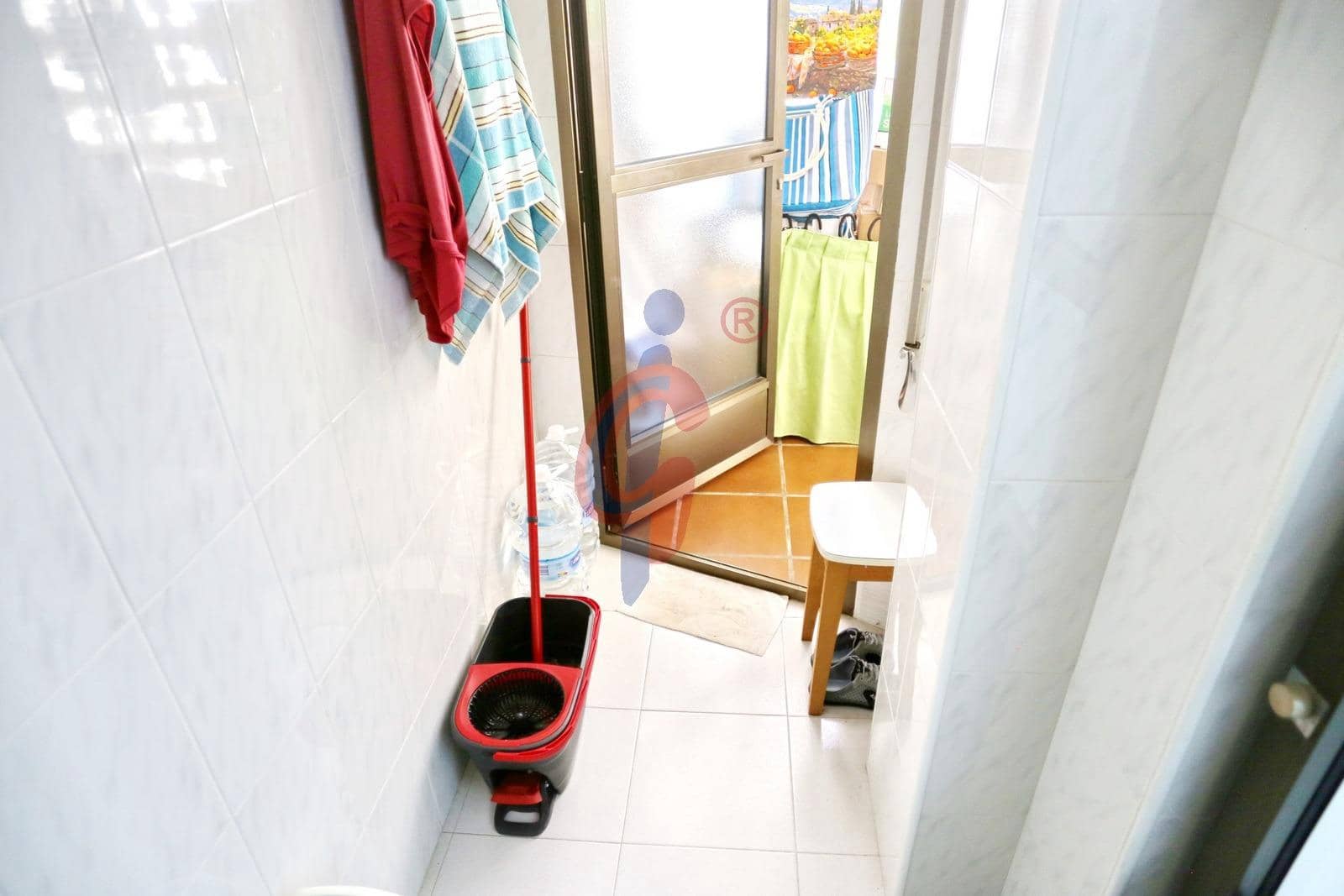 3 sypialnia Apartament na sprzedaż w Guardamar del Segura z basenem garażem - 330 000 € (Ref: 9994335)