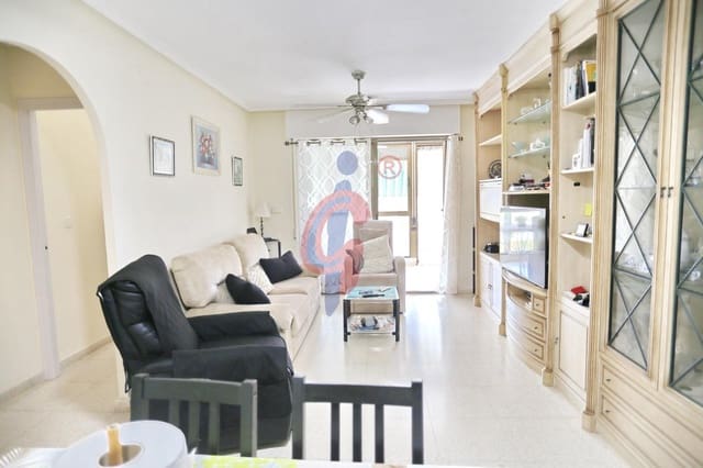 Apartamento de 3 habitaciones en Las Viñas, Guardamar del Segura en venta con piscina garaje - 330.000 € (Ref: 9994335)