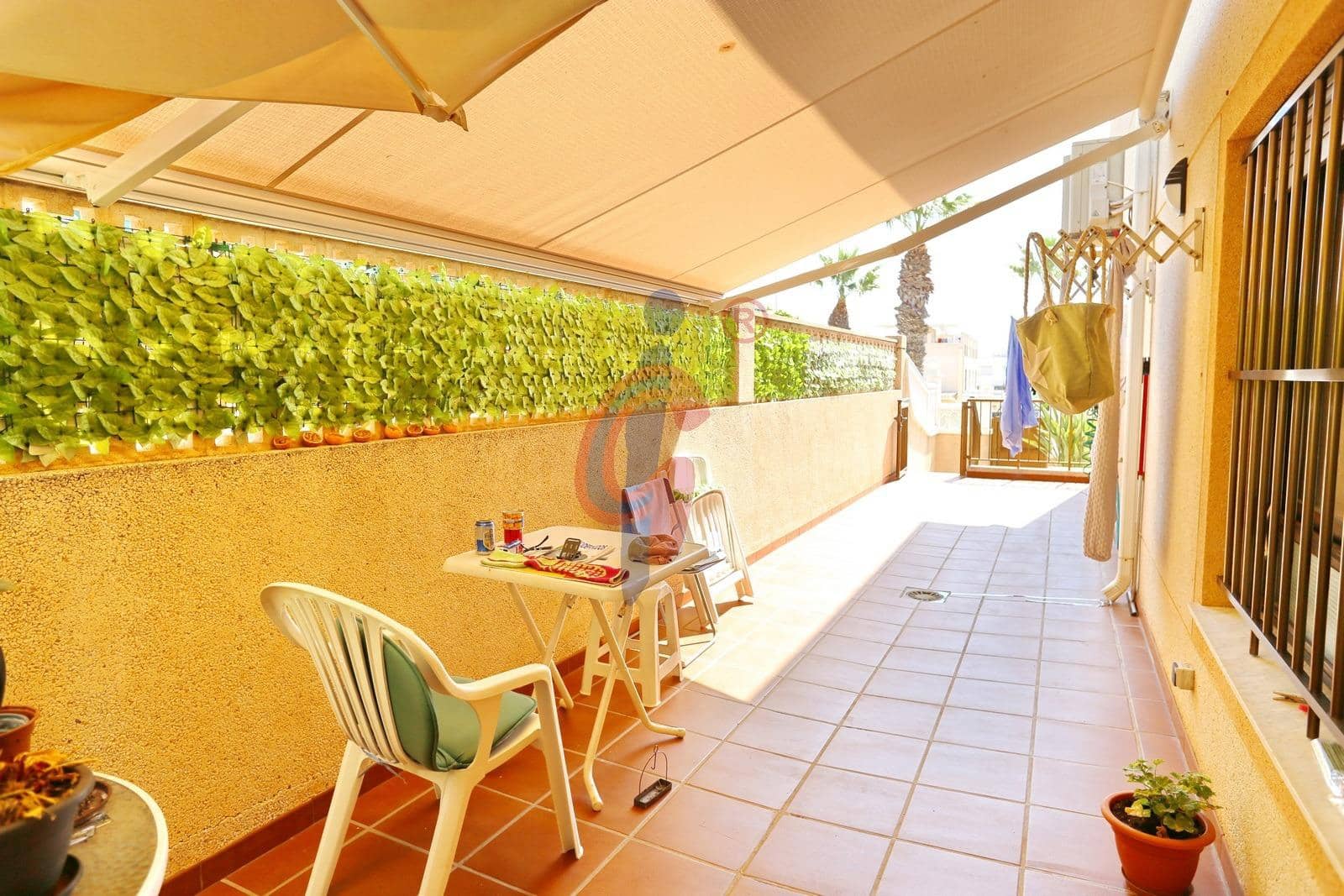 3 sypialnia Apartament na sprzedaż w Guardamar del Segura z basenem garażem - 330 000 € (Ref: 9994335)