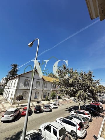 2 bedroom Apartment for rent in Torre del Mar, Vélez-Málaga with pool garage - € 900 (Ref: 10098637)