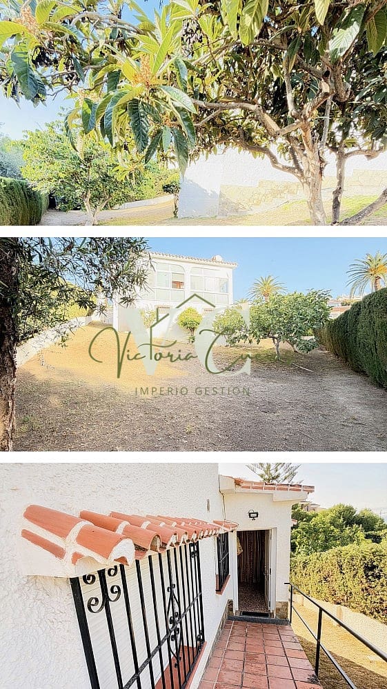 2 soverom Villa til salgs i Caleta de Velez med svømmebasseng garasje - € 470 000 (Ref: 10185473)