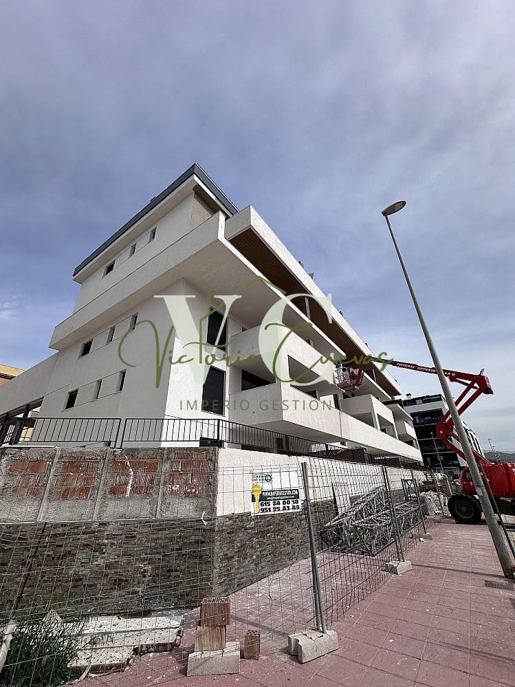 3 soverom Leilighet til salgs i Torre del Mar med svømmebasseng - € 385 000 (Ref: 7734686)