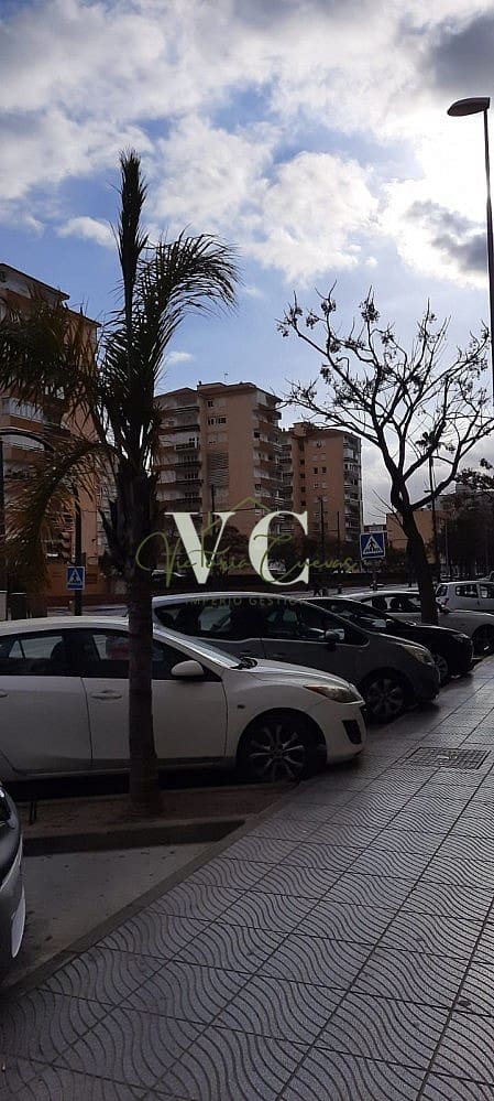 Erhverv til leje i Torre del Mar - € 490 (Ref: 7734693)