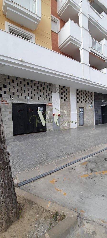 Erhverv til leje i Torre del Mar - € 490 (Ref: 7734693)