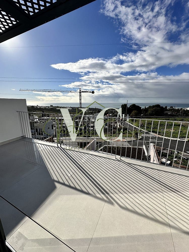 Huoneisto myytävänä paikassa Nerja mukana uima-altaan - 550 000 € (Ref: 8573077)