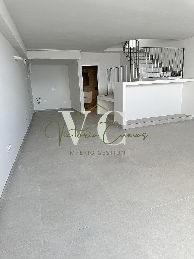 4 slaapkamer Villa te koop in Nerja met zwembad - € 750.000 (Ref: 8714907)