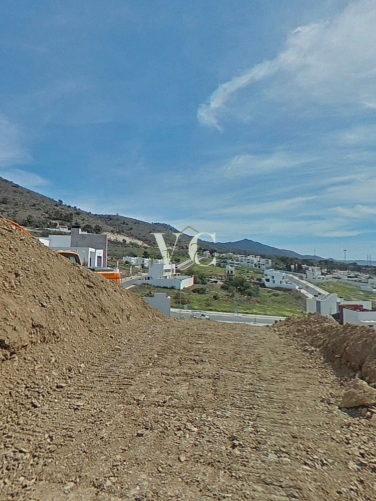 4 soveværelse Rækkehus til salg i Nerja med swimmingpool - € 650.000 (Ref: 8716391)