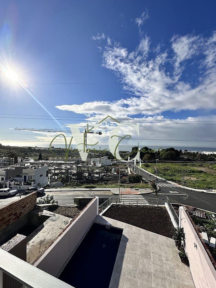 4 bedroom Terraced Villa for sale in Nerja with pool - € 650,000 (Ref: 8716391)