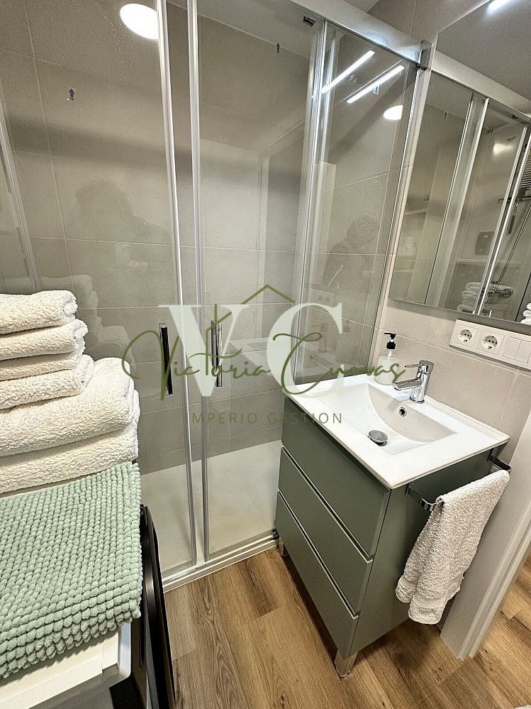 Estudio de 1 habitación en Torrox en alquiler vacacional con piscina garaje - 385 € (Ref: 8936060)