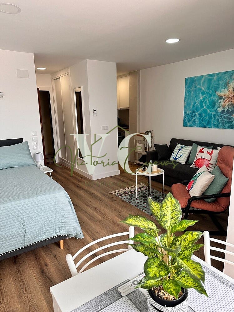 Estudio de 1 habitación en Torrox en alquiler vacacional con piscina garaje - 385 € (Ref: 8936060)