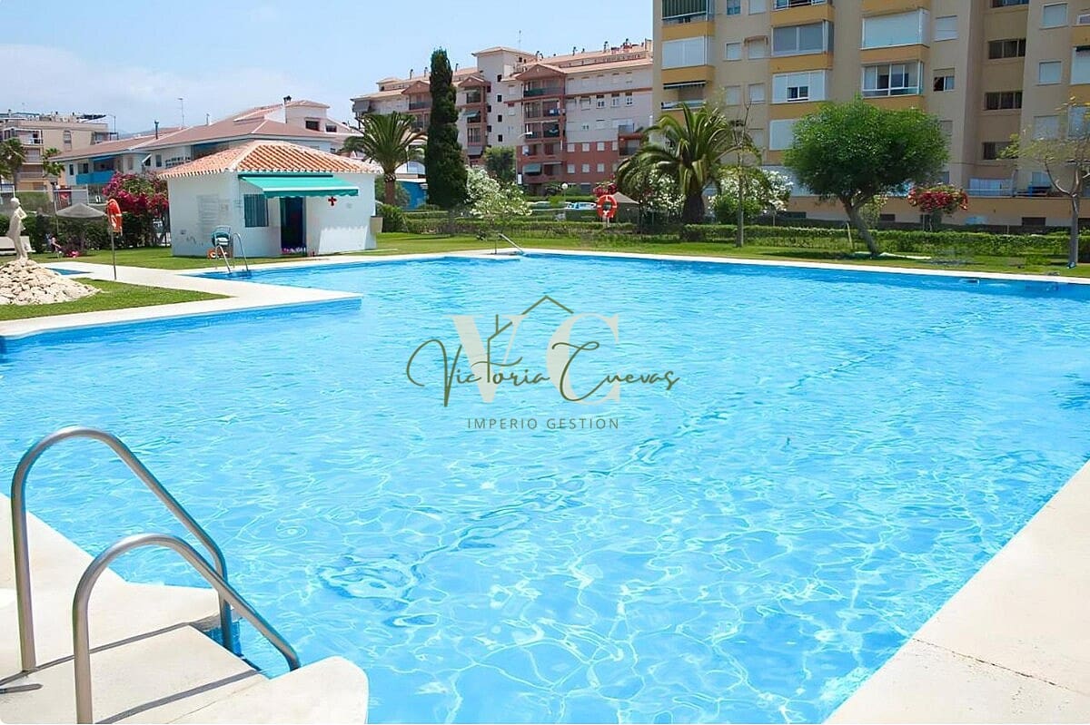 Estudio de 1 habitación en Torrox en alquiler vacacional con piscina garaje - 385 € (Ref: 8936060)