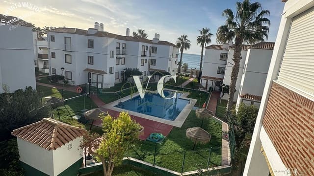 2 bedroom Apartment for holiday rental in Laguna Beach, Torrox with pool - € 550 (Ref: 8942270)