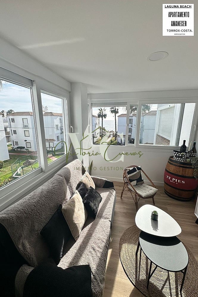 Appartement de 2 chambres de location de vacances à Torrox avec piscine - 550 € (Ref: 8942270)