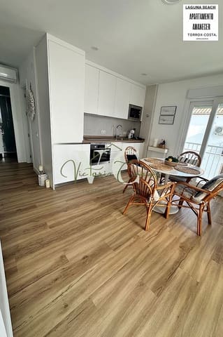 2 soverom Leilighet til salgs i Laguna Beach, Torrox med svømmebasseng - € 550 (Ref: 8942270)