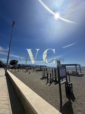 2 soveværelse Lejlighed til salg i Torre del Mar, Vélez-Málaga - € 295.000 (Ref: 9033612)